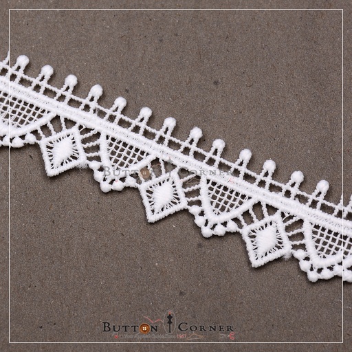One Side Border Shuttle Lace