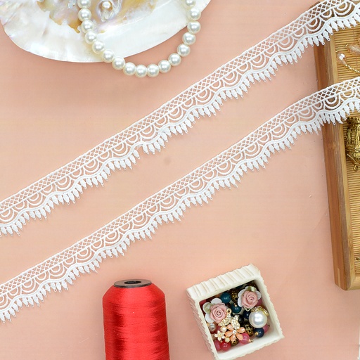 [D8496 WHITE] One Side Border Shuttle Lace