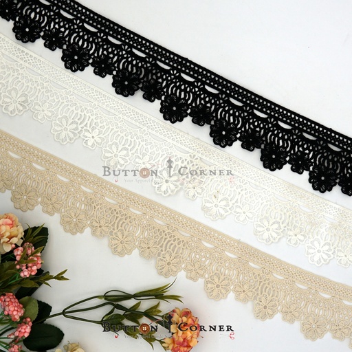 One Side Border Shuttle Lace