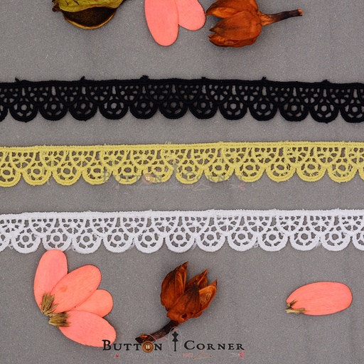 One Side Border Shuttle Lace