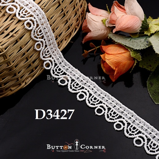 One Side Border Shuttle Lace