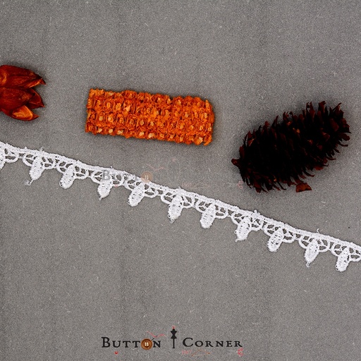 One Side Border Shuttle Lace