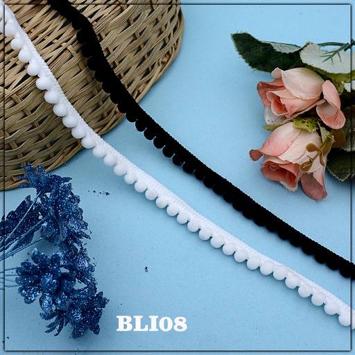 One Side Border Wool Ball Lace