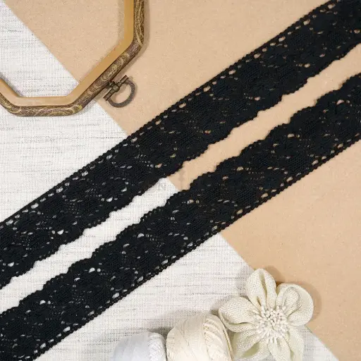 [CRL201 BLACK] One Side Border Crochet Lace