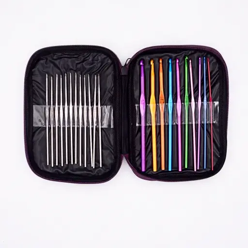 [CHW SET POUCH] Crochet Hook Needles With Yarn Knitting Set