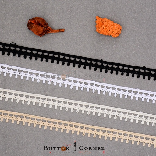 One Side Border Shuttle Lace