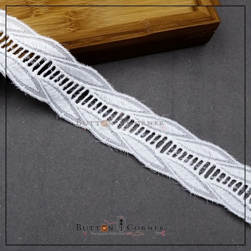 [IF85 OFF WHITE] 2 Side Border Embroidery Cotton Lace