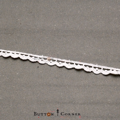 [D10909-WHITE] One Side Border Shuttle Lace