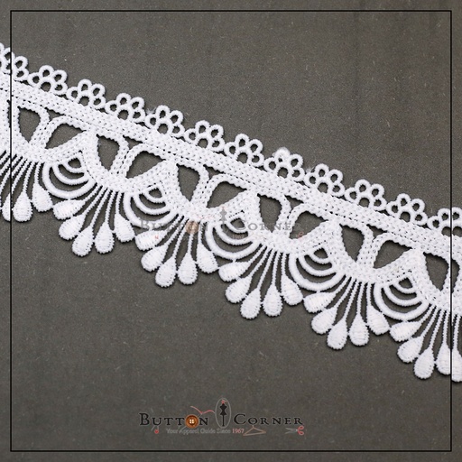One Side Border Shuttle Lace