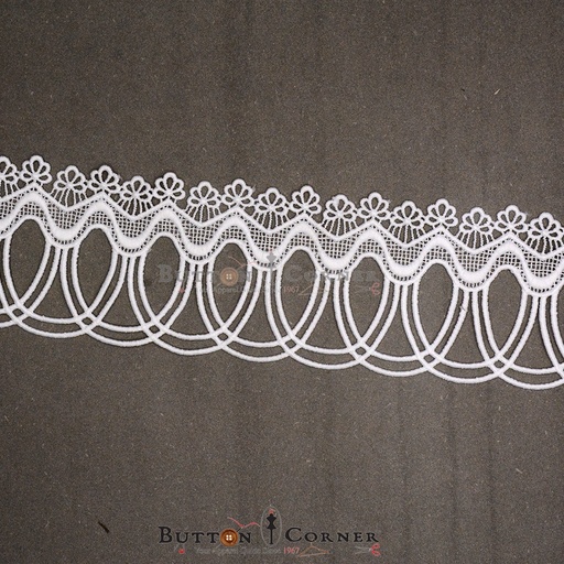 One Side Border Shuttle Lace