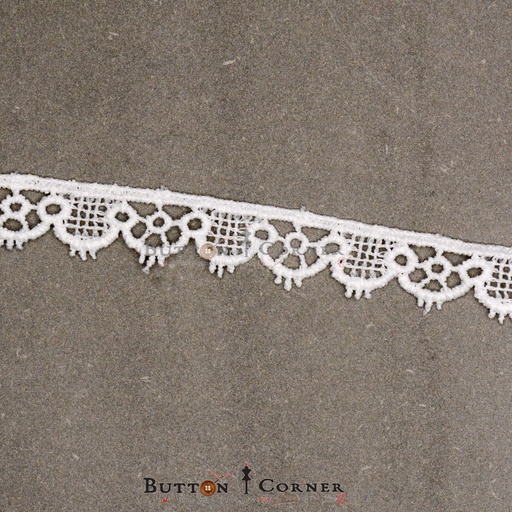 One Side Border Shuttle Lace