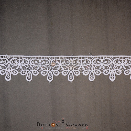 [20798 WHITE] One Side Border Shuttle Lace