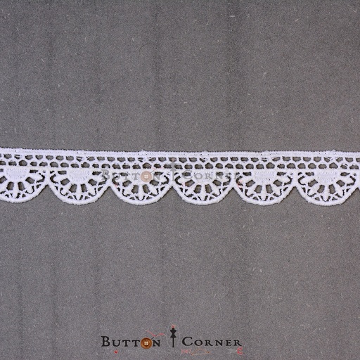 One Side Border Shuttle Lace