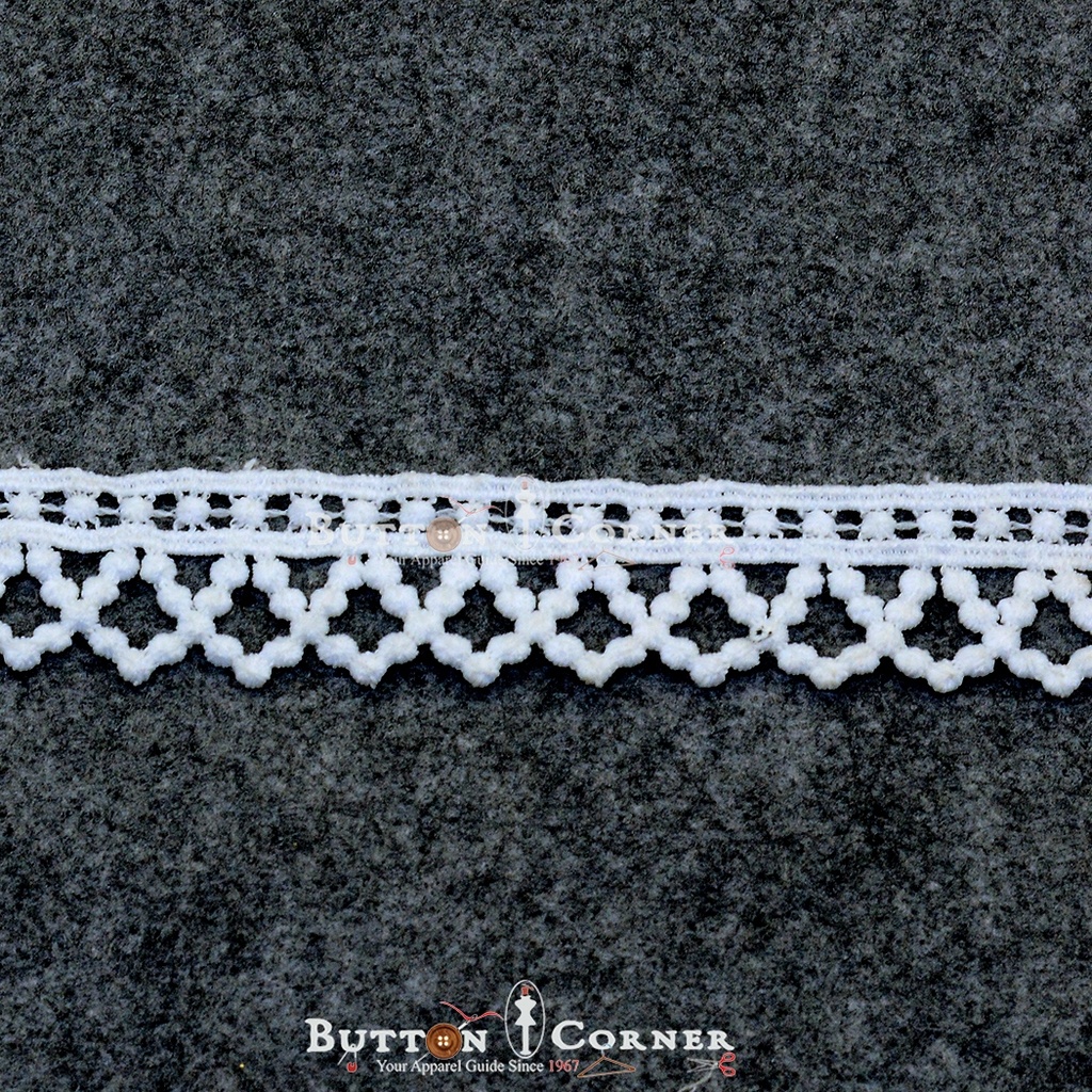 One Side Border Shuttle Lace