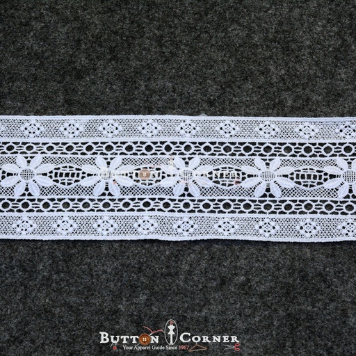[67464-6U-WHITE] Double Side Border Shuttle Lace