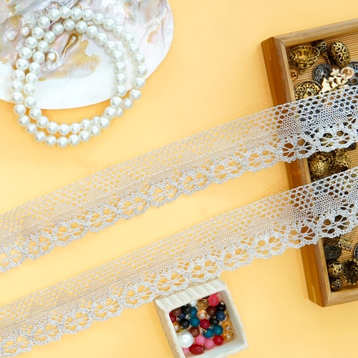 [TCL27 SILVER] One Side Border Metallic Yarn Lace